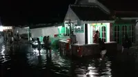 Ratusan rumah warga di sejumlah pesisir Situbondo terendam banjir rob (Istimewa)