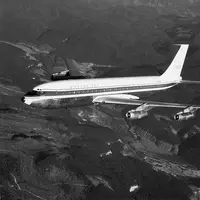 Pesawat yang terlibat dalam kecelakaan Pan Am 214 yang meledak akibat sambaran petir (Wikipedia)