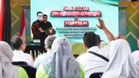 Bupati Kediri, Hanindhito Himawan Pramana dalam acara deklarasi ODF di kawasan wisata Kali Bendo, Ringinrejo, Rabu (21/6/2023). (Foto: Istimewa)
