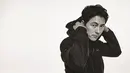 Di usianya yang 45 tahun, Jung Woo Sung masih betah dengan status lajang. (Foto: Allkpop.com)