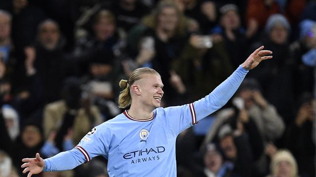 Selebrasi Erling Haaland saat membuat lima gol di Liga Champions