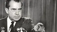 AS yang memegang kendali blok barat, dijelaskan Presiden Nixon siap menggunakan pendekatan baru terhadap Vietnam. Program anyar itu