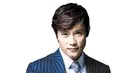 Lee Byung Hun sukses dalam film Inside Men, Iris, I Saw The Devil, A Bittersweet Life, dann Masquerade. Bahkan ia memenangkan banyak penghargaan berkat aktingnya di film layar lebar. (Foto: Soompi.com)