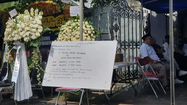 Ekonom Senior Faisal Basri meninggal dunia pada hari ini, Kamis (5/9/2024) dan sang adik, Ramdan Malik mengungkap kondisi almarhum yang sempat menempuh perjalanan ke Kabupaten Dairi, Sumatera Utara (Sumut).