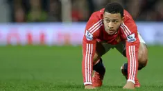 United mengeluarkan 25 juta pounds untuk merekrut Depay dari PSV pada 2015 dan menyelesaikan musim sebagai pencetak gol terbanyak di Eredivisie. Namun, Depay gagal tampil mengesankan selama dua tahun di Old Trafford. Ia kemudian pergi dengan harga 16 juta pounds pada 2017. (AFP/Oli Scarff)
