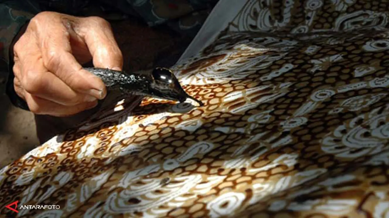 perngrajin-batik-130423b.jpg