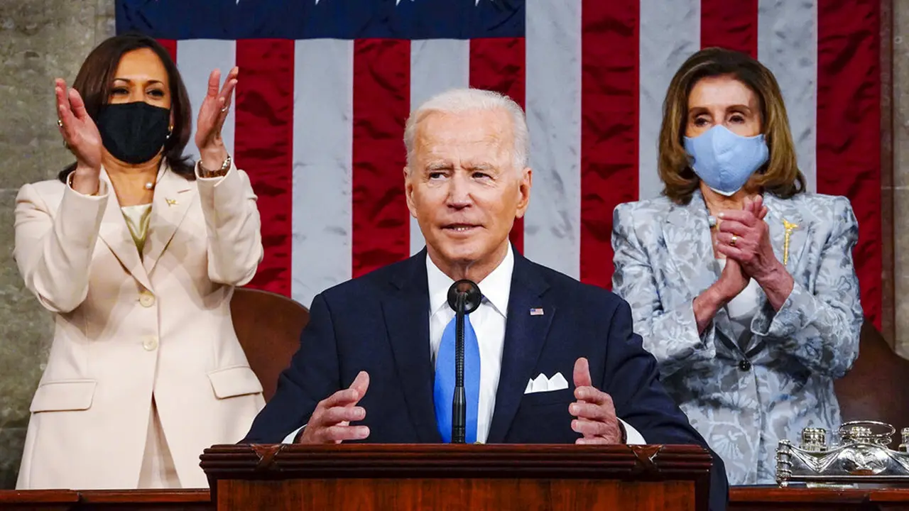 FOTO: Joe Biden Sampaikan Capaian 100 Hari Kepemimpinannya di Kongres AS