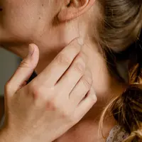 Ilustrasi Leher. Foto: Unsplash/Kate Hliznitsova