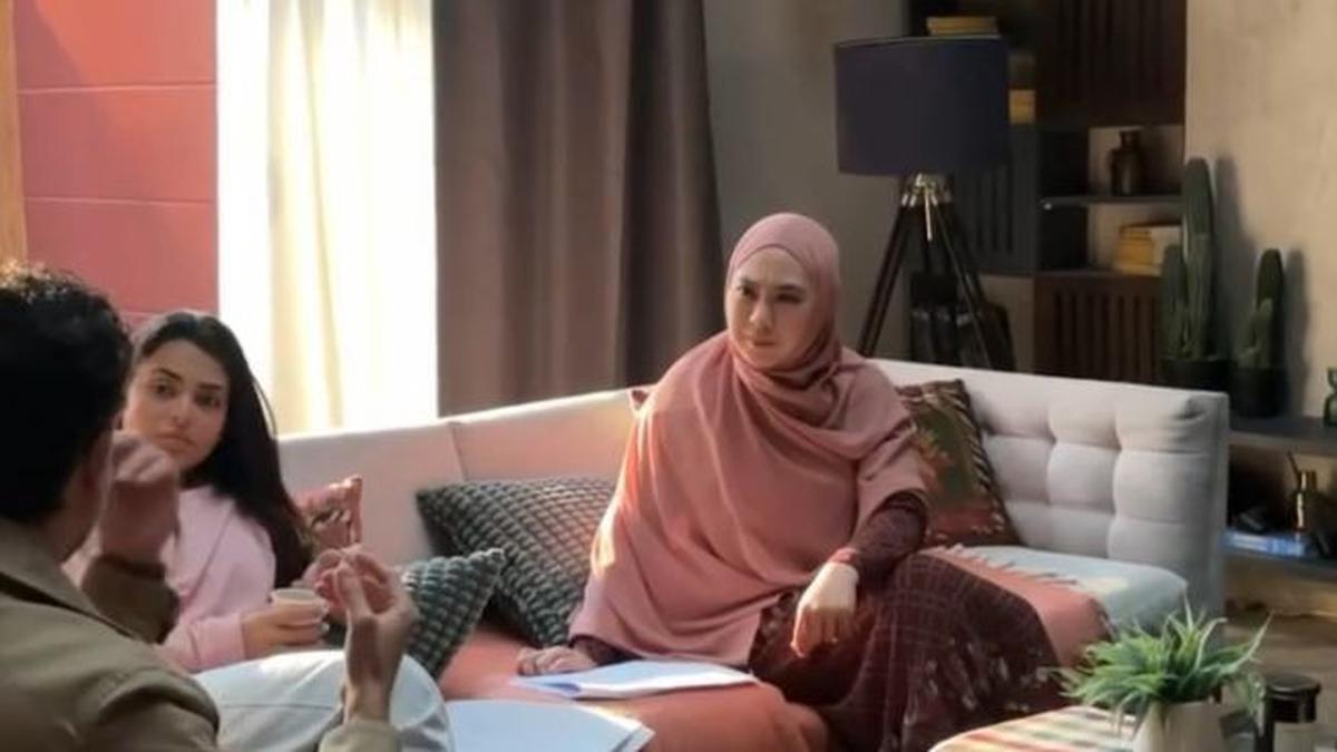 5 Potret Oki Setiana Dewi Syuting Serial Ramadan Mesir, Jadi Tontonan Drama Komedi Favorit