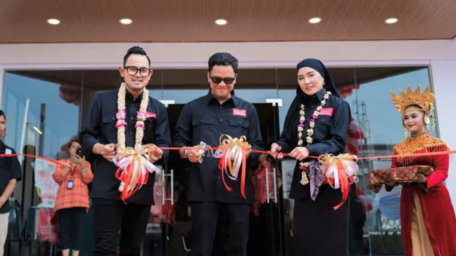 Restoran Padang Payakumbuah Cabang Kemang Siap Layani Pengunjung 18 Jam Setiap Hari