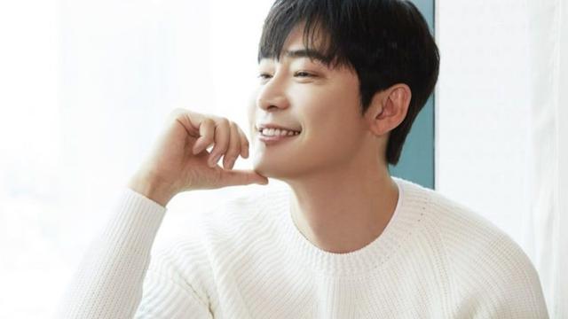 Kang Ji Hwan (Soompi)