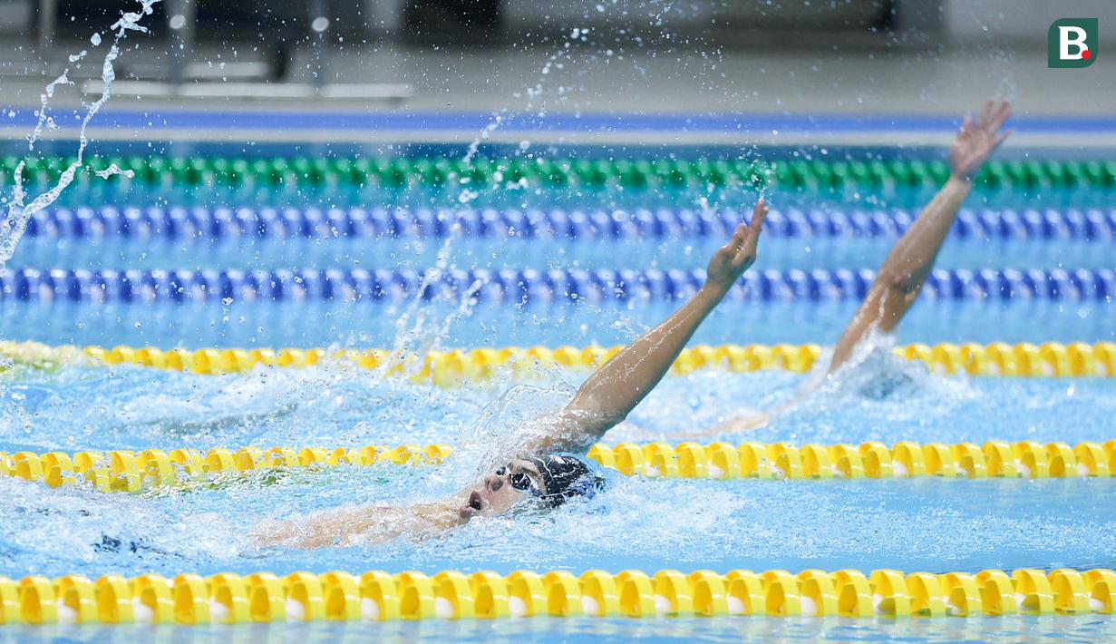 Jason Donovan Yusuf saat beraksi dalam Kejuaraan Nasional Akuatik 2026 di Stadion Akuatik Gelora Bung Karno, Jakarta, Kamis (30/4/2026). (Bola.com/M Iqbal Ichsan)