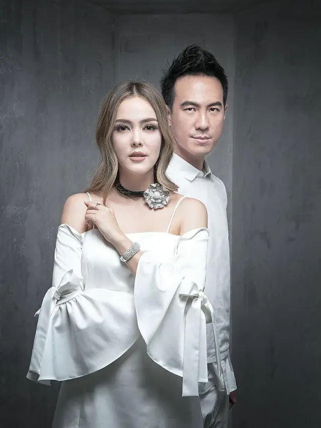 Daniel Mananta dan Cathy Sharon