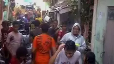 Jelang memasuki bulan puasa warga Semarang, Jawa tengah menggelar tradisi Tawur Banyu. 