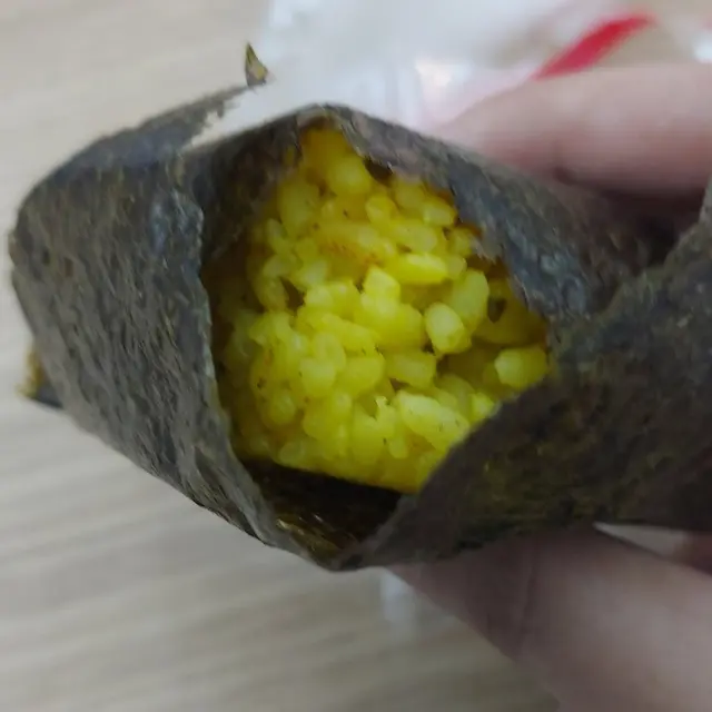 6 Potret Onigiri Nasi Kuning Versi Kearifan Lokal Ini, Rasanya Bikin Penasaran