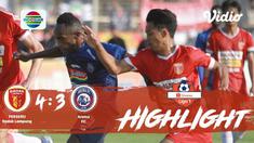 Babak Penyisihan #ShopeeLiga1 yang mempertemukan #Perseru Badak Lampung vs #AremaFc pada hari Jumat sore (01/11/2019) dengan skor ...