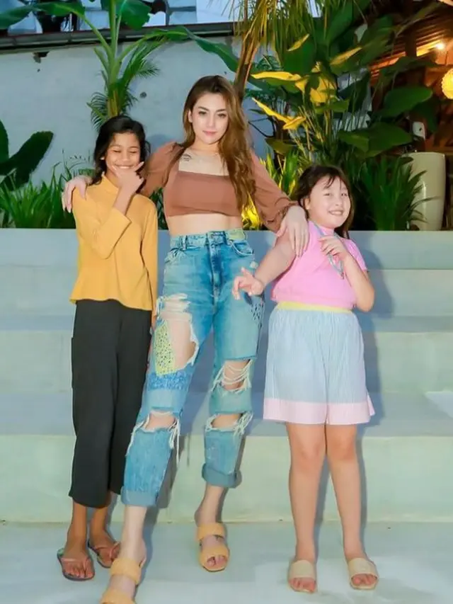 Celine Evangelista bersama anak-anaknya (Instagram/celine_evangelista)