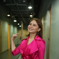 Rossa akan tampil dengan konsep khusus di Smartfren WOW Concert 2019. (Adrian Putra/Fimela.com)