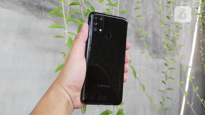 Bodi belakang Samsung Galaxy M31. Dok: Iskandar