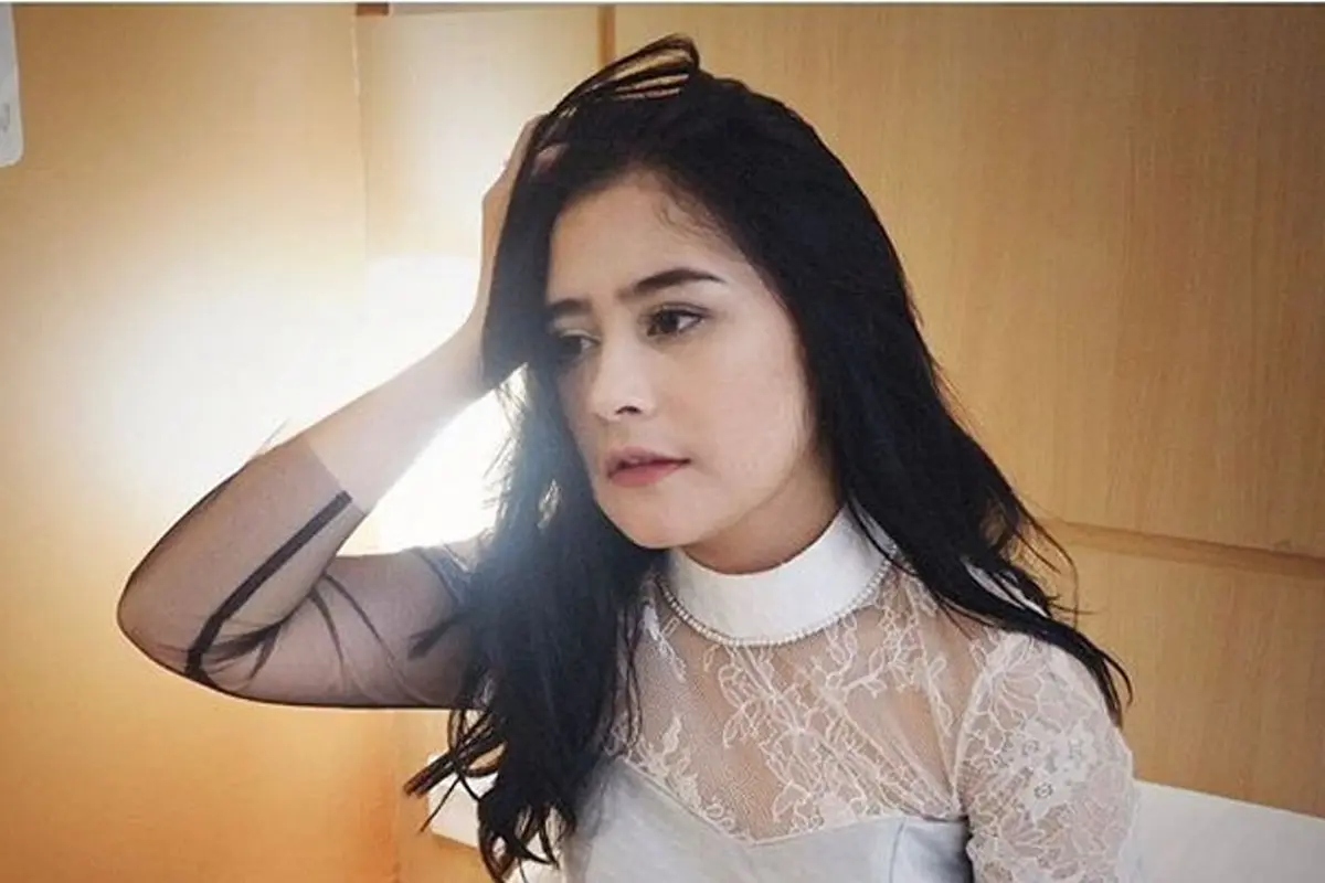 Prilly Latuconsina
