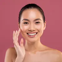 Ilustrasi perempuan dengan kulit sawo matang. (c) Milkos/Depositphotos.com