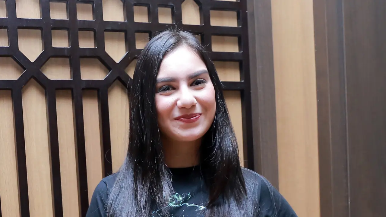 [Bintang] Irish Bella