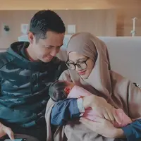 Dude Harlino dan Alyssa Soebandono (Instagram/ichasoebandono)