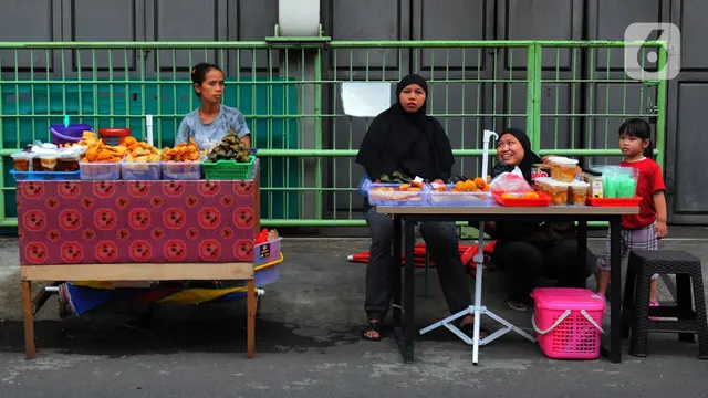 Berburu Aneka Sajian Buka Puasa Ramadhan di Cipinang Muara