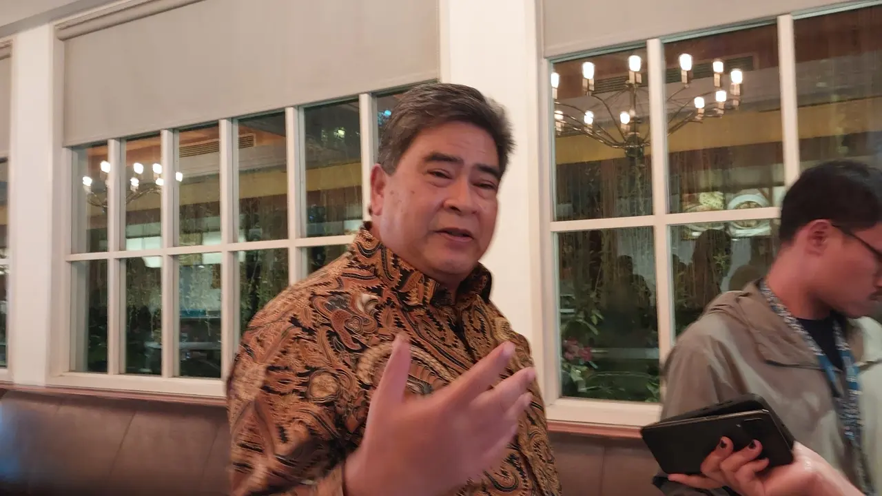Ketua Bidang Ketenagakerjaan Apindo, Bob Azzam