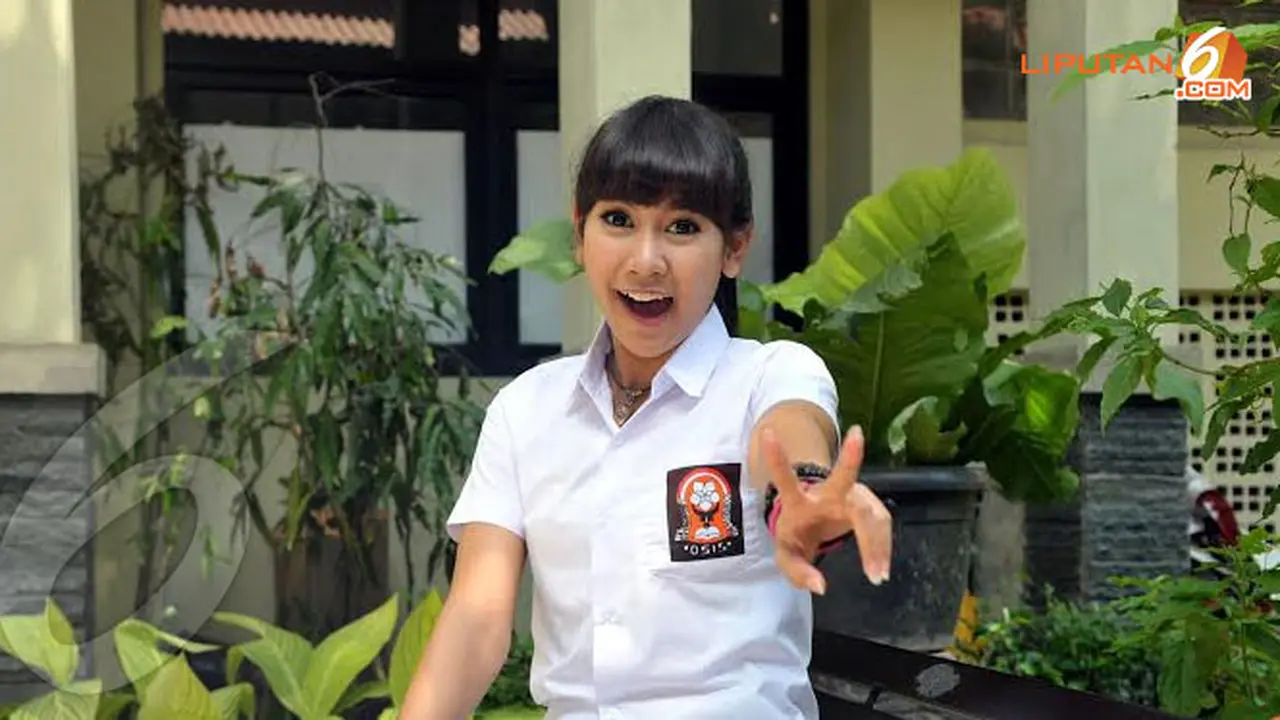 anisa-eks-6-cherrybelle-140103b.jpg