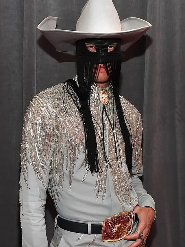 Jadi Sorotan, 7 Selebritas yang Tampil Super Unik Saat Hadiri Grammy Awards 2020