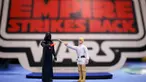 Mainan antik bertema Star Wars dilelang di Rumah lelang Vectis di Stockton-on-Tees, Inggris (23/11/2015). Beragam pernak pernik bertema Stars Wars ikut meramaikan lelang bertema "Star Wars: The Force Awakens" tersebut. (Reuters/ Phil Noble)