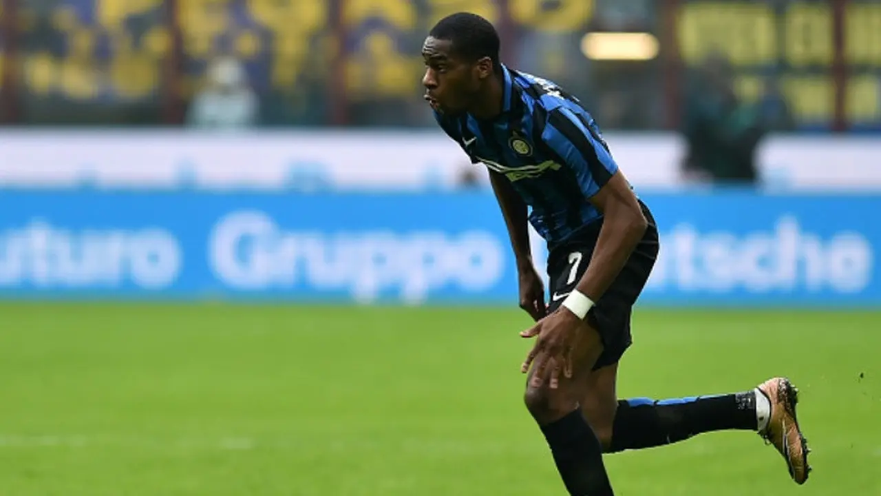 Pemain Inter Milan Cetak Gol Bunuh Diri Spektakuler