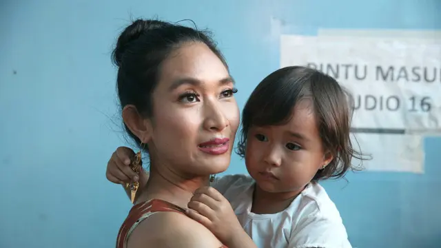 [Bintang] Happy Salma