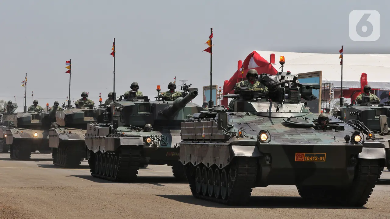 Deretan Alutsista Dipamerkan di HUT ke-74 TNI