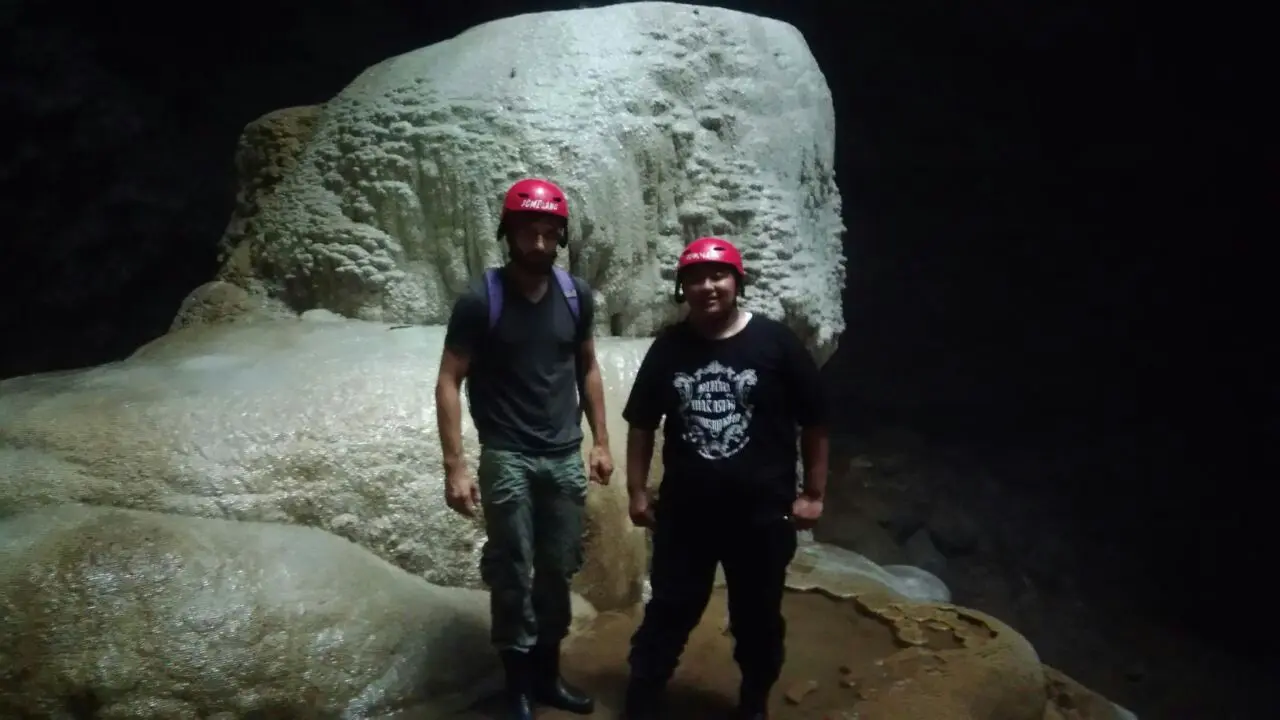 Gua Jomblang dan Sinar dari Surga