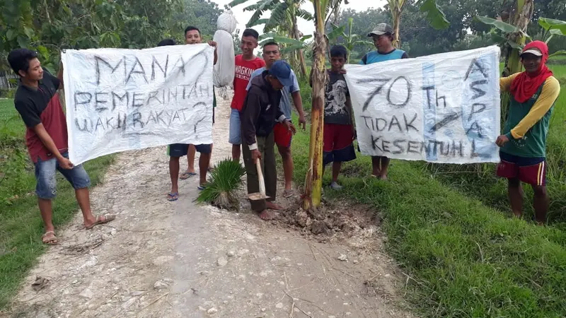 Jalan Tak Teraspal Sejak Zaman Penjajahan