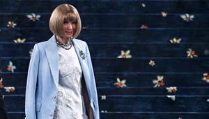 Pemimpin Redaksi Vogue Anna Wintour tiba di Met Gala 2025 di Metropolitan Museum of Art pada 5 Mei 2025 di New York. (Andrea RENAULT/AFP)
