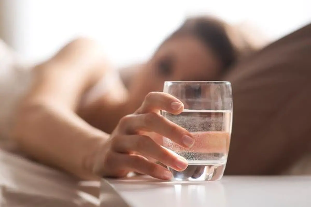 Manfaat Minum Air Putih Saat Perut Kosong