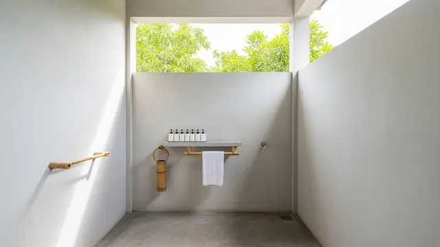 Inspirasi Kamar Mandi Luar Rumah Sederhana di Kampung