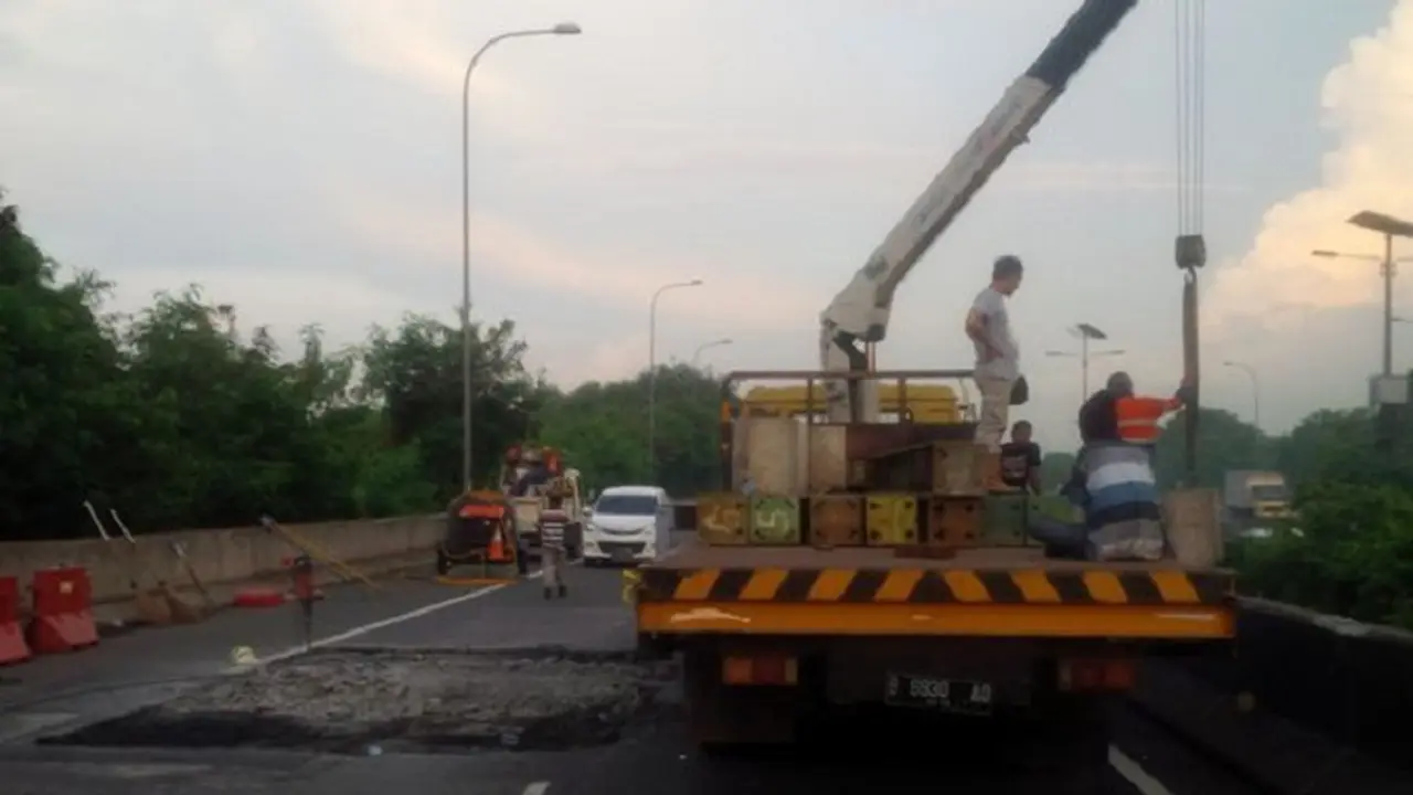 20160113-Tol Wiyoto Ditutup-Arus ke Bandara Soetta-Jakarta