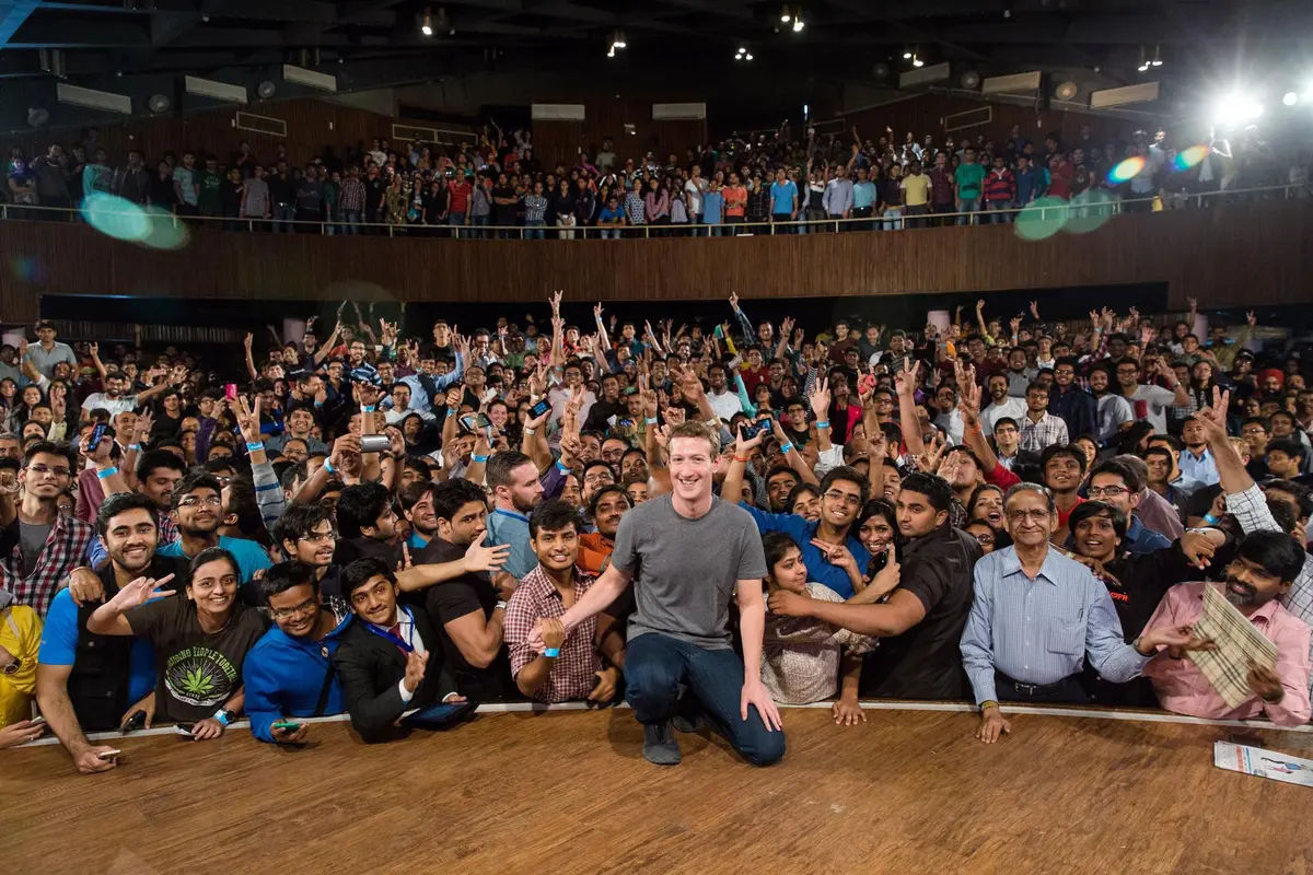 Mark Zuckerberg Promosi Video 360 Derajat di Facebook