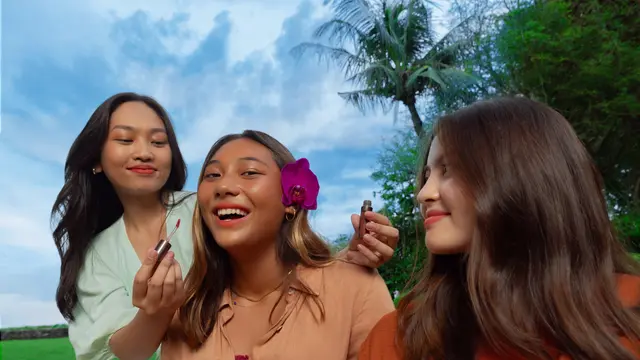 Produk Terbaru NAMA Beauty, Blurring Melt Lip Tint (photo by NAMA Beauty)