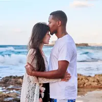 ilustrasi couple bahagia/VH-studio/Shutterstock