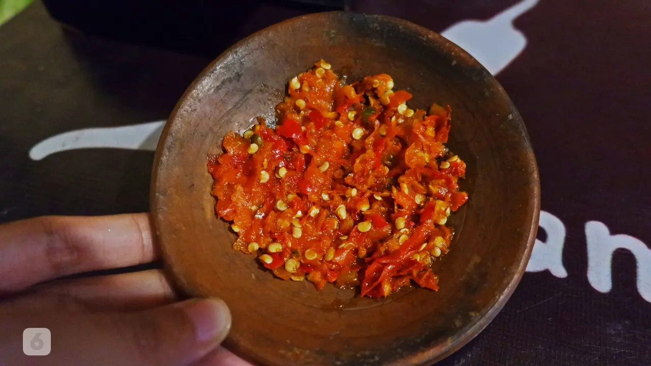 Waroeng Spesial Sambal (SS)