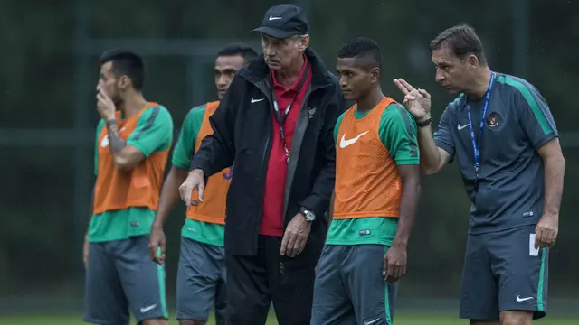Latihan Timnas Indonesia