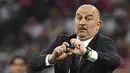 4. Stanislav Cherchesov - Pelatih Timnas Rusia. (AFP/Kirill Kudryatsev)