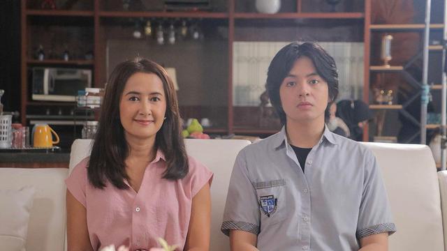 6 Potret Terbaru Widi Mulia Hamil Anak ke-4 di Usia 43 Tahun, Makin Menawan