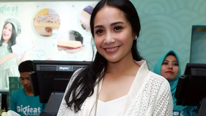 Copyright: (KapanLagi.com)