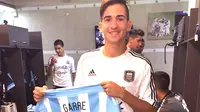 Manchester City mendapatkan tanda tangan pemain muda Argentina yang menjadi incaran Barcelona, Benjamin Garre. (AFP)